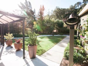 Peaceful Outdoor Setting Moraga Post Acute